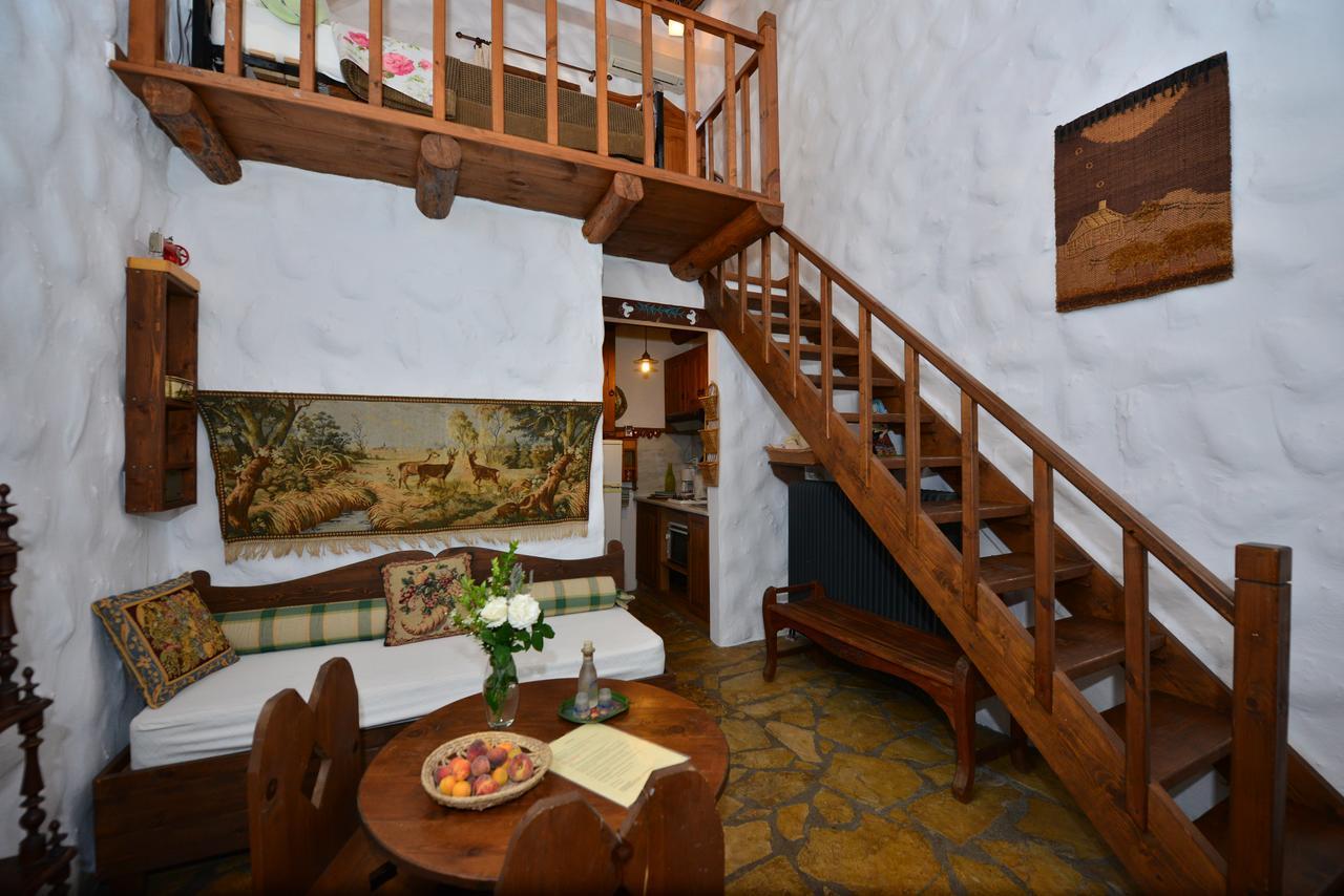 Viglatoras Apartment Sarkhos ภายนอก รูปภาพ