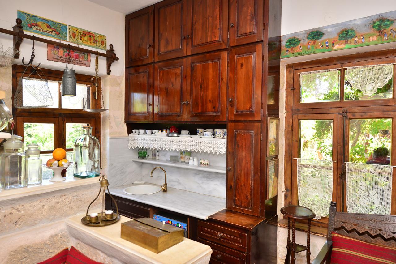 Viglatoras Apartment Sarkhos ภายนอก รูปภาพ
